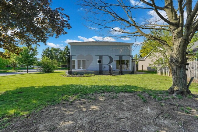Building Photo - 5066 Ivywild Ave