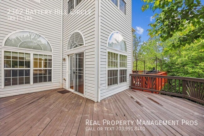 Building Photo - 2362 Battery Hill Cir