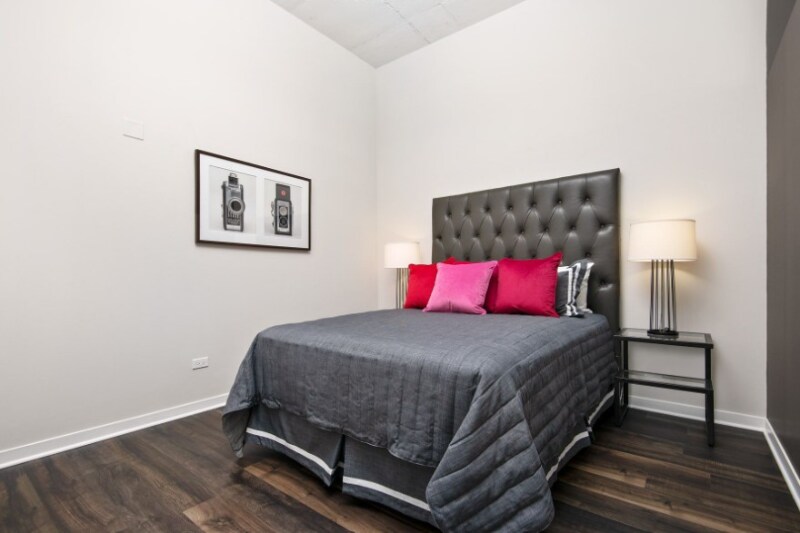 Building Photo - 1235 W Randolph St