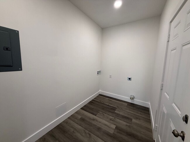 Building Photo - Brand New 1 Bedroom House in Benton