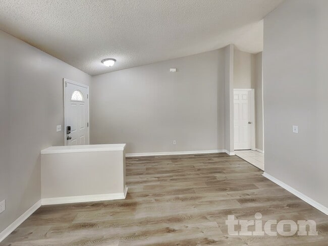 Building Photo - 4518 Saddle Creek Pl