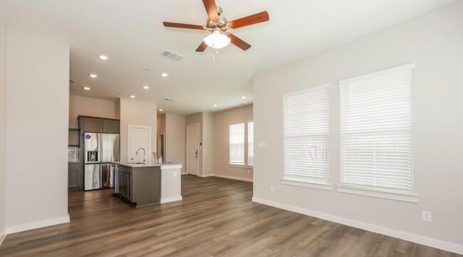 Building Photo - AVAILABLE NOW