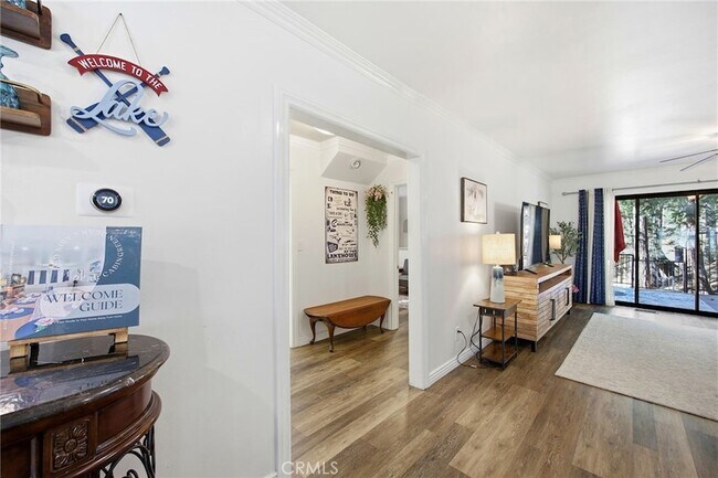 Building Photo - 528 Brentwood Dr