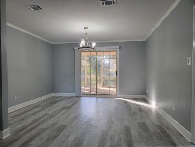 Building Photo - 4 bedroom house for rent in NE Tallahassee for $3250 with a 2 car garage, wood floors
