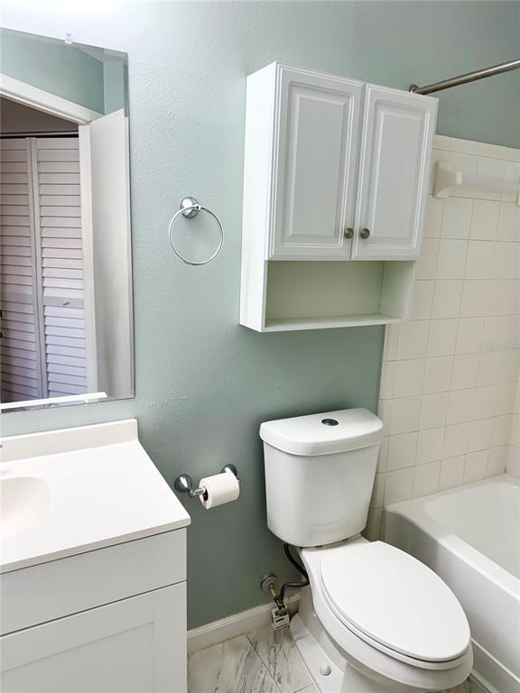 Building Photo - 2516 Grassy Point Dr