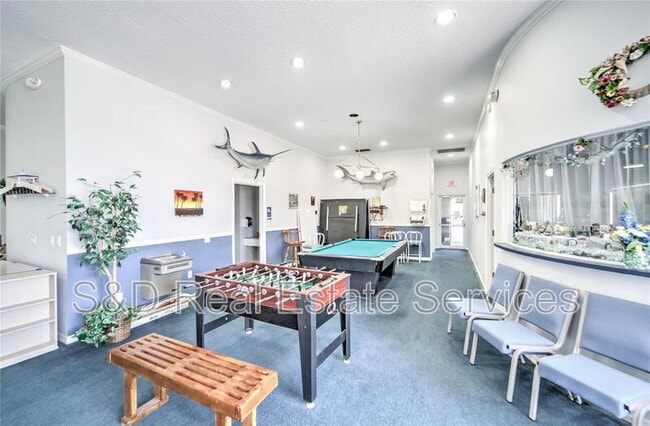 Building Photo - 2235 Silver Re Dr