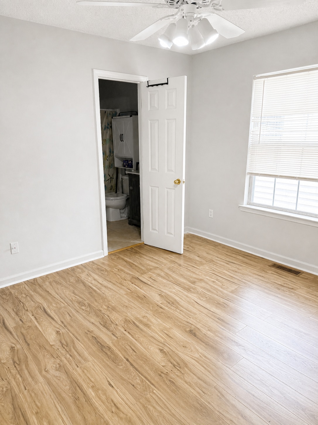 Building Photo - 4120 Silkbay Ct