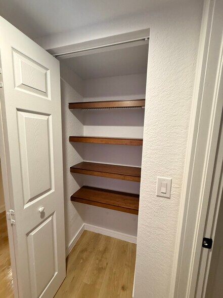 Building Photo - 4650 St Croix Ln