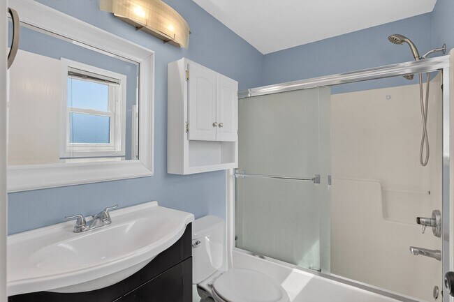 Building Photo - 16045 SW Baler Way