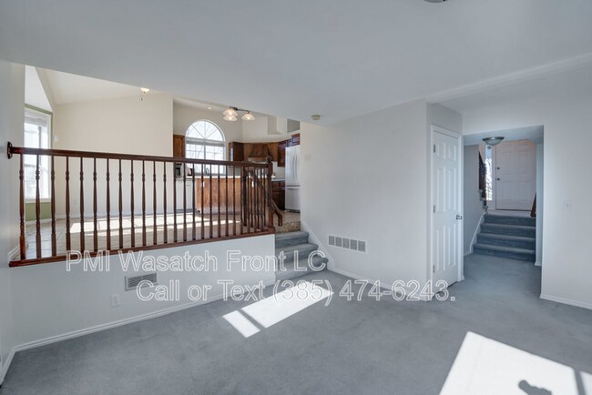 Building Photo - 794 E Savannah Ct