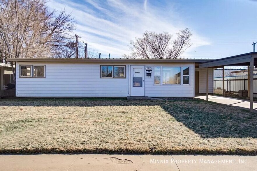 Building Photo - 2107 48th St