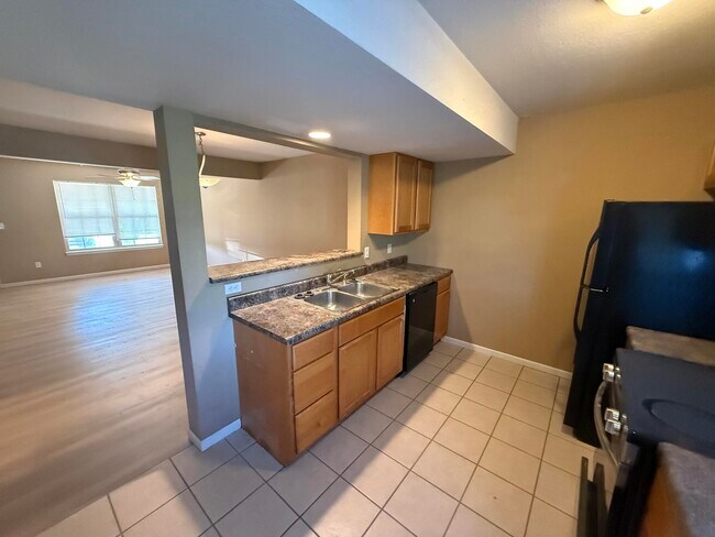 Building Photo - 3922 Snowy Owl Dr