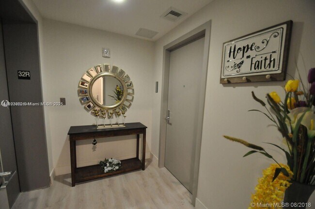 Building Photo - 488 NE 18th St