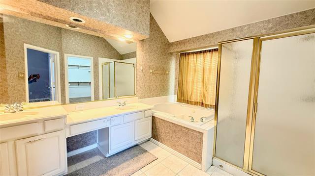 Building Photo - 9312 Vista Cir