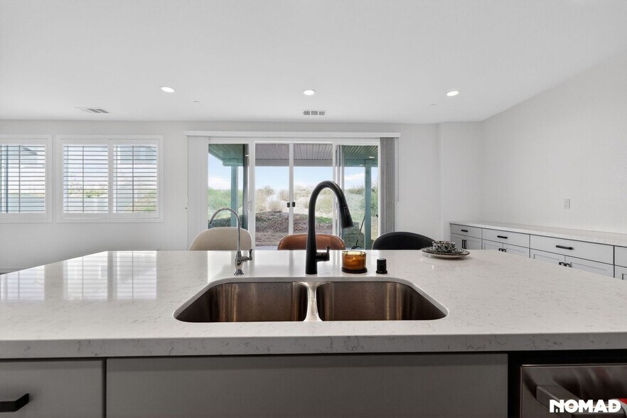 Building Photo - 35142 Salvia Ln