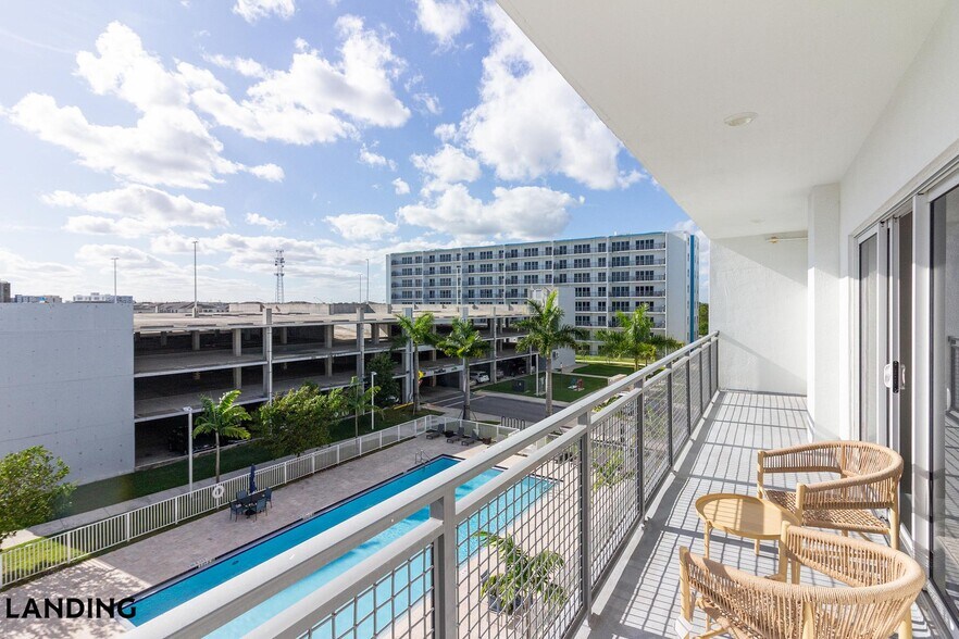 Building Photo - 25850 SW 140th Ct