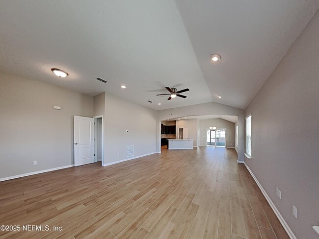 Building Photo - 12601 Itani Ct
