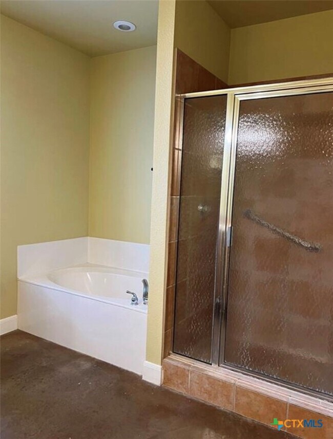 Building Photo - 2247 Cotton Blvd