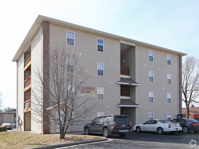 Building Photo - Madison Park