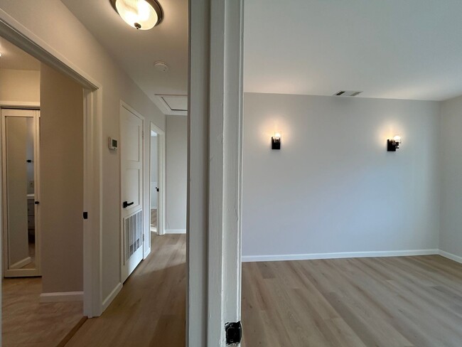 Building Photo - Rare Lindell Drive Single-Family Home in Prime Walnut Creek Location!