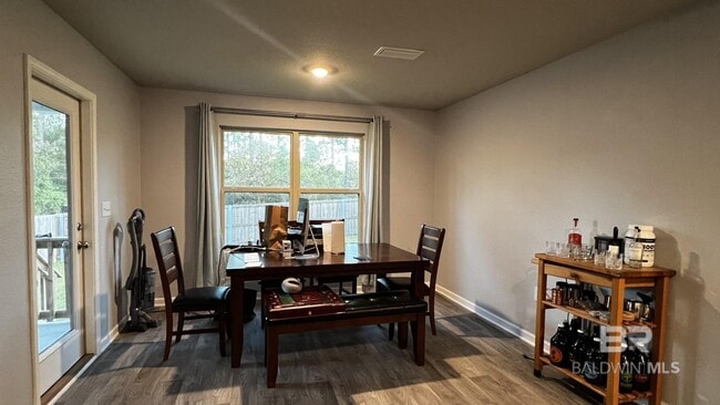 Building Photo - 10296 Brodick Lp