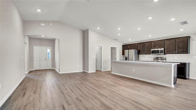 Building Photo - 1005 Mountain Flower Ln