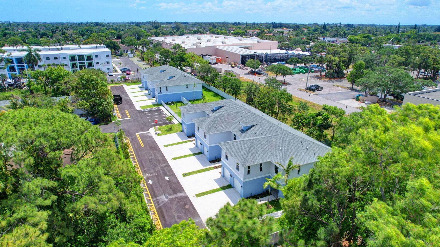 Building Photo - 3871 Patio Ct