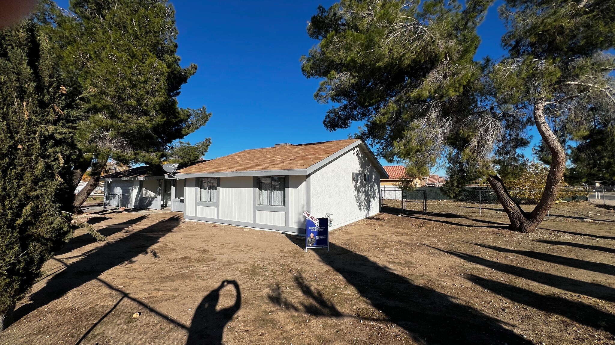 Building Photo - 13393 Cahuenga Rd