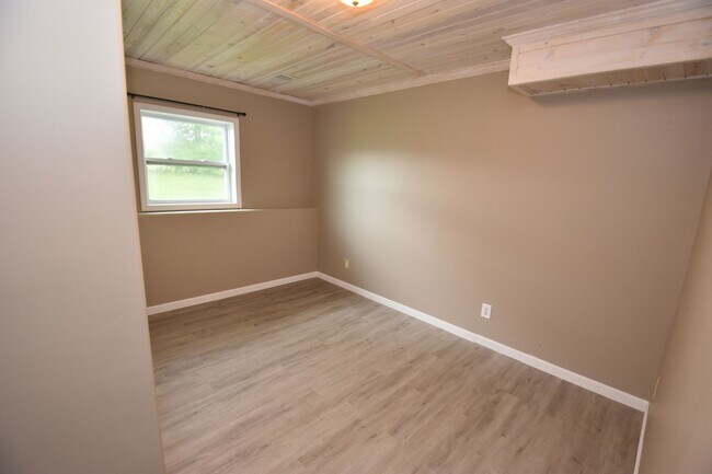 Building Photo - Penn Schools executive home on 5 acres in Granger IN!