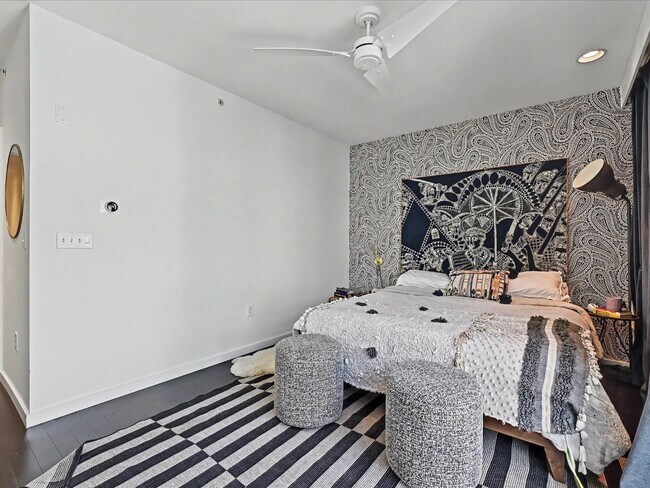 Building Photo - 341 Viburnum Way Ct