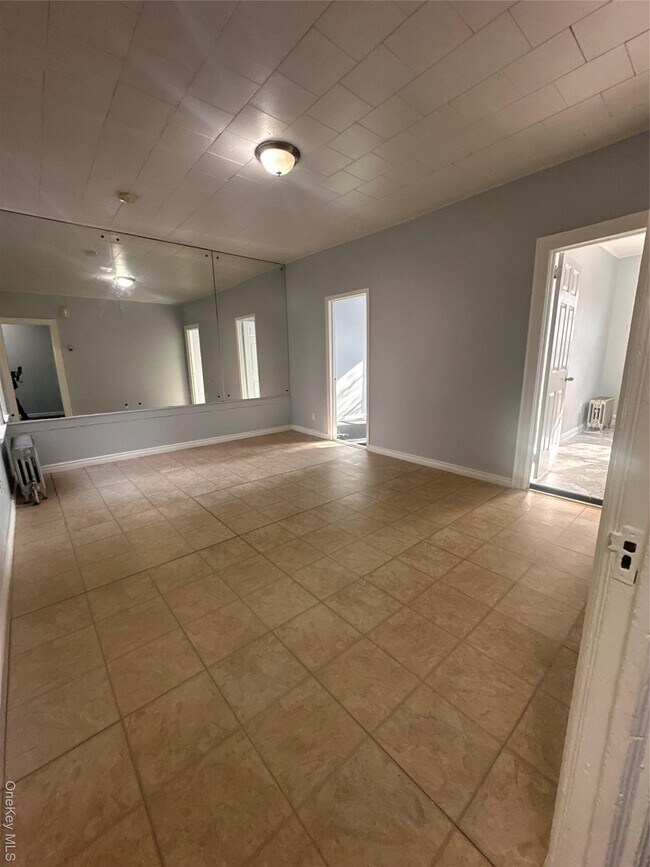 Building Photo - 110-11 101st Ave