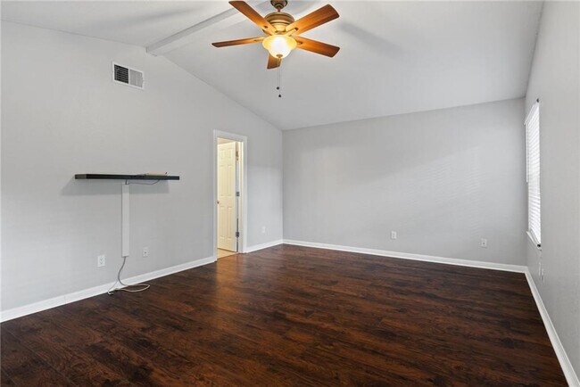 Building Photo - 1904 Dayflower Trce