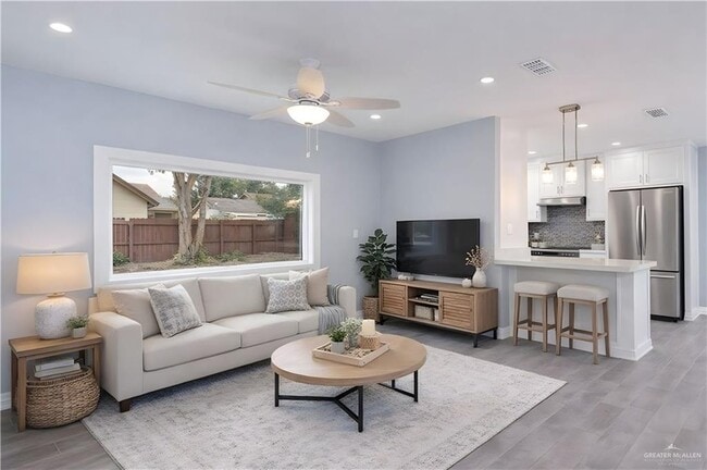 Building Photo - 5 Gull Ave