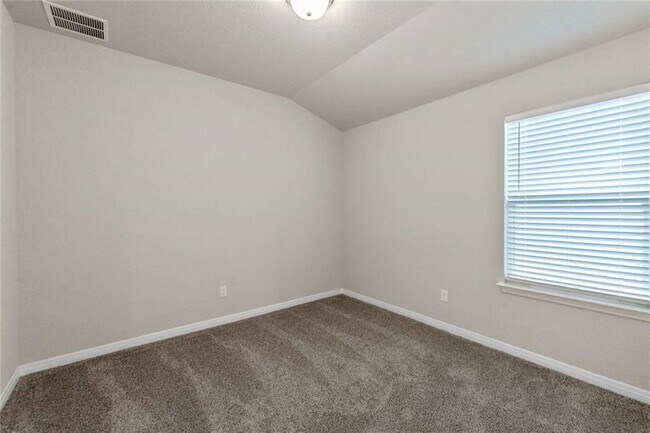 Building Photo - 1540 Homestead Farms Dr