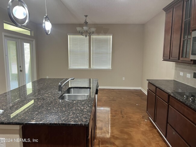 Building Photo - 5063 Johnson Creek Dr