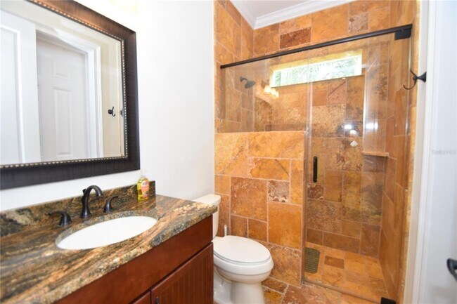 Building Photo - 7 Spanish Moss Ct