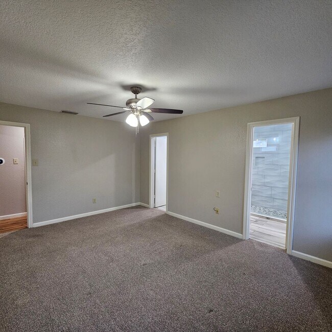 Building Photo - Wylie East Charmer