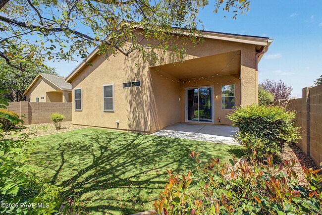 Building Photo - 6747 E Kilkenny Pl