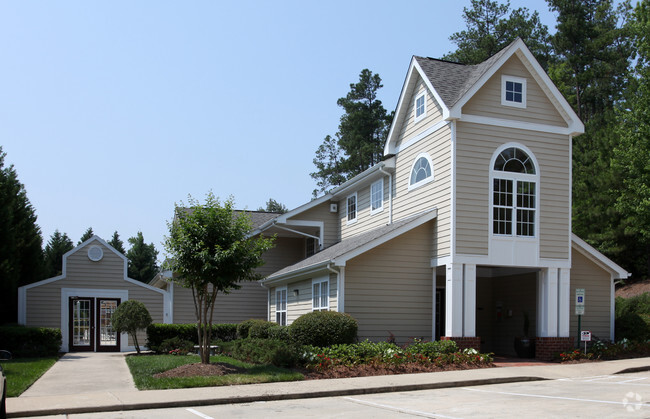 Building Photo - Pine Ridge