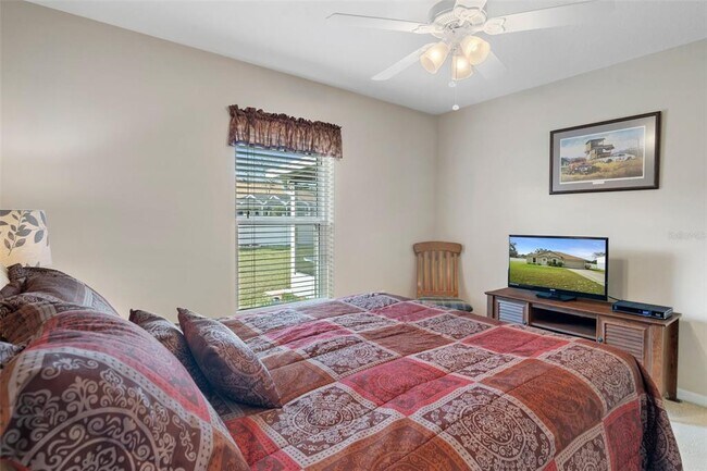 Building Photo - 12255 Linden Dr