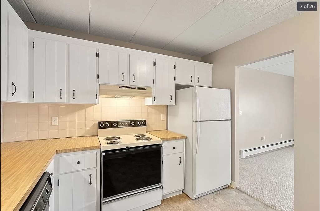 Building Photo - 43-51-51 Albion St