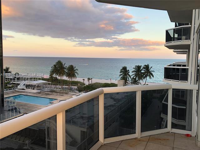 Building Photo - 4779 Collins Ave
