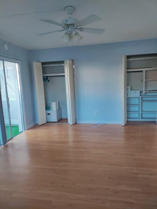 Building Photo - 2600 SE Ocean Blvd