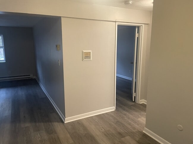 Building Photo - 55 Elmwood Park