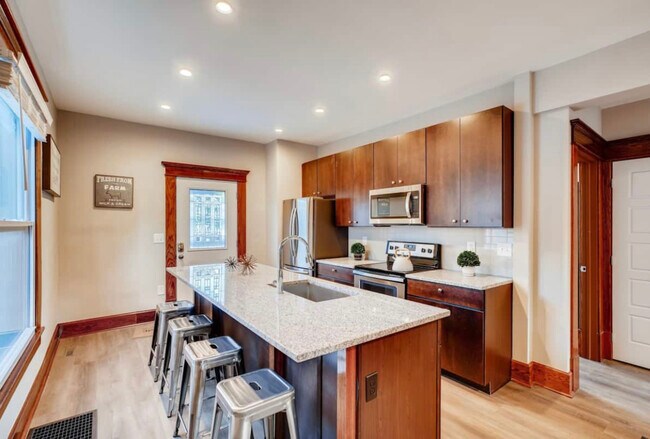 Kitchen - 2409 Indianola Ave