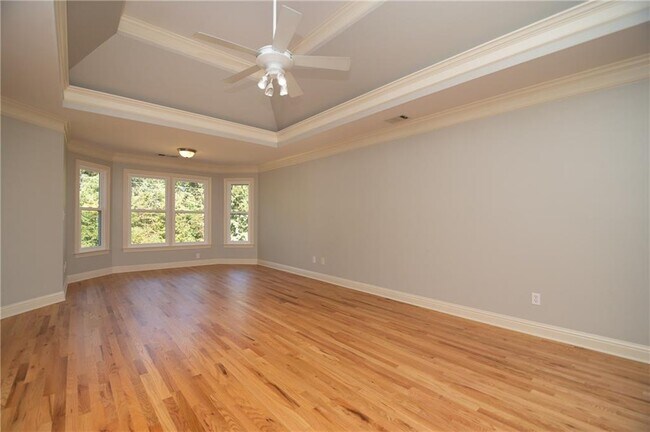 Building Photo - 4012 Erin Dr