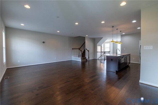 Building Photo - 11443 Hayloft Ln