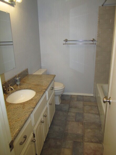 Building Photo - 11200 Ann Arbor Ave