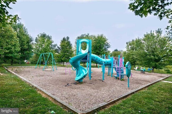 Building Photo - 2965 Galloway Pl