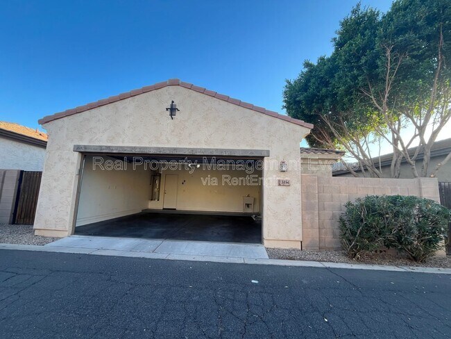 Building Photo - 3454 E Constitution Dr